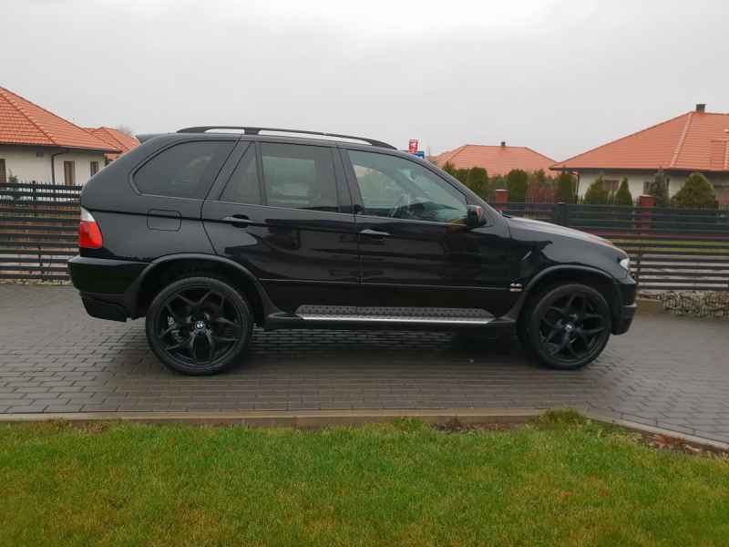 BMW E53